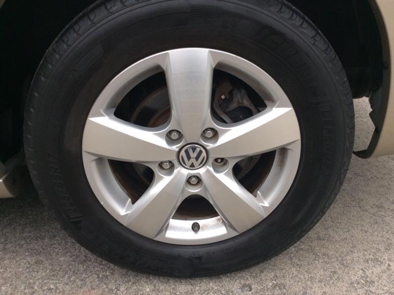 Volkswagen Routan SEL 2009