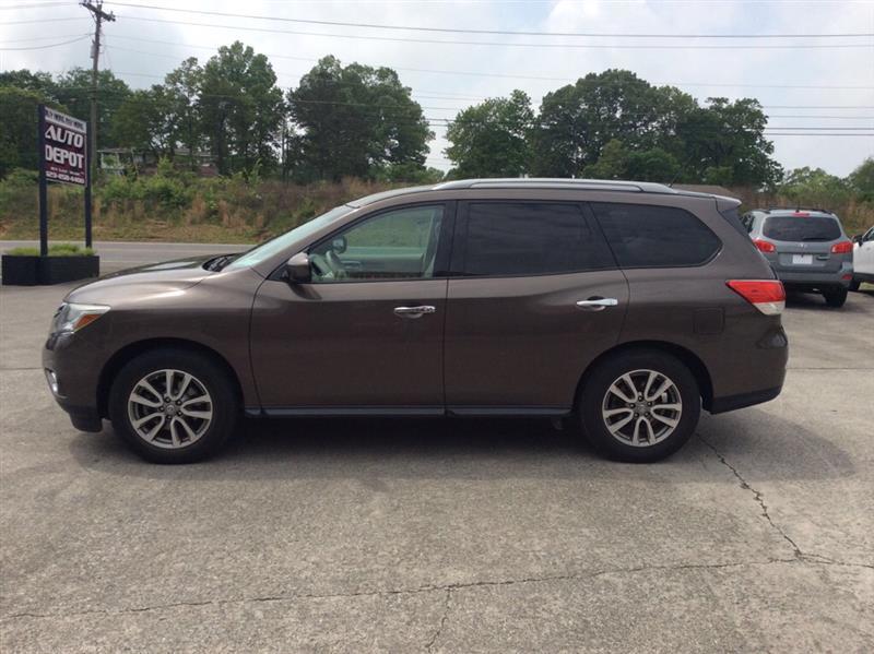 Nissan Pathfinder S 2WD 2015