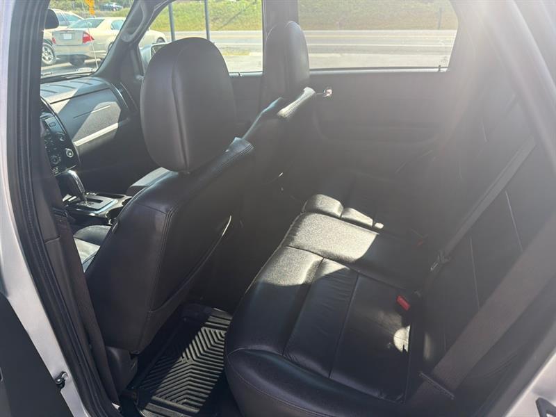 Ford Escape Limited FWD 2012