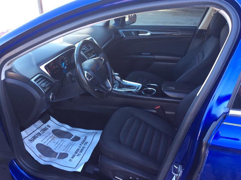 Ford Fusion SE 2013