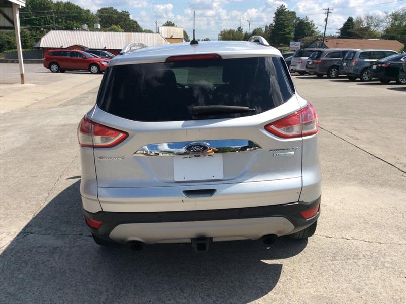 Ford Escape Titanium FWD 2014 Ford Escape Titanium FWD 2014