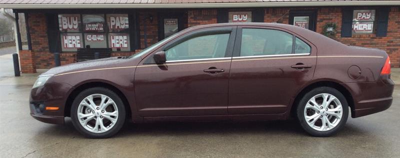 Ford Fusion SE 2012