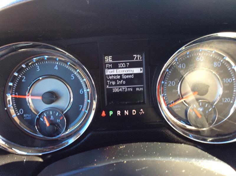 Chrysler Town & Country Touring 2012