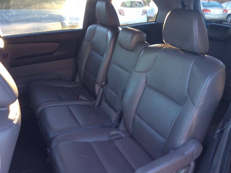 2014 Honda Odyssey EX-L photo 3
