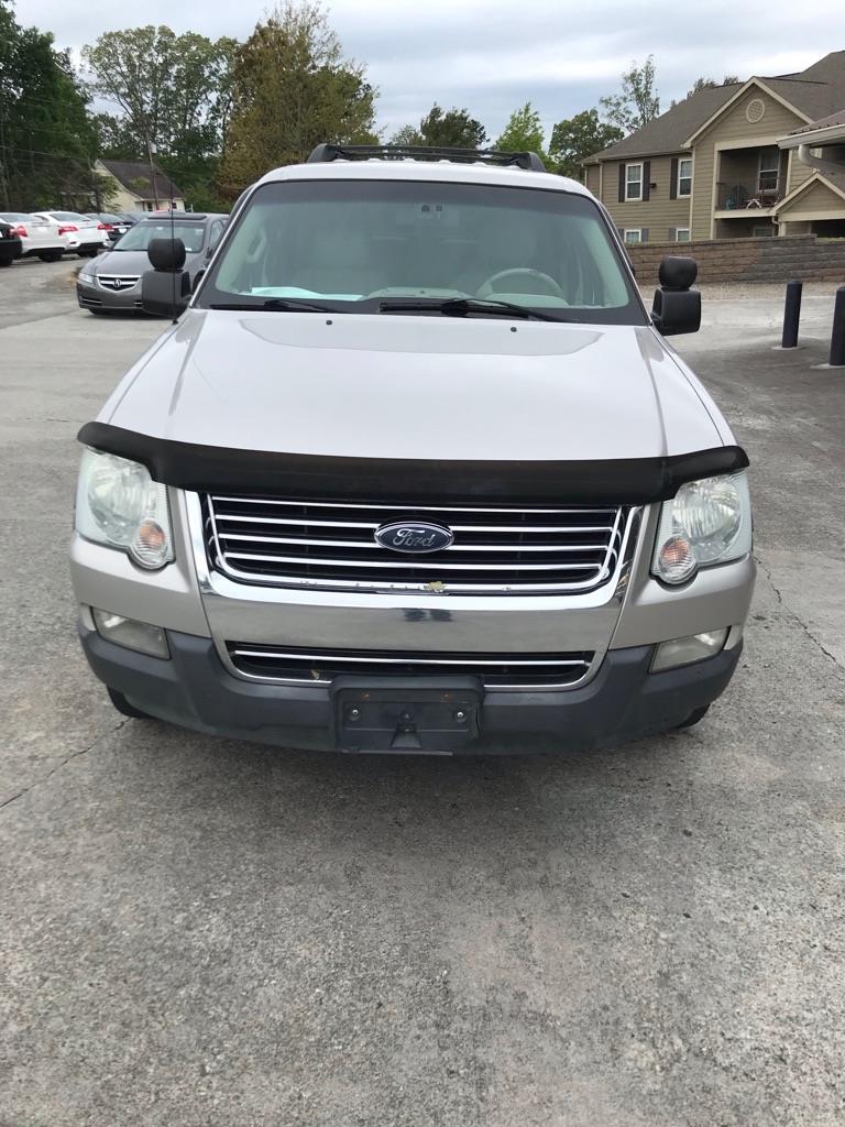 Ford Explorer XLT 4.6L 4WD 2006