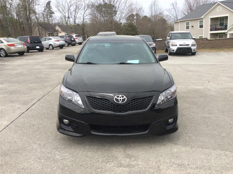 Toyota Camry Base 6-Spd AT 2011