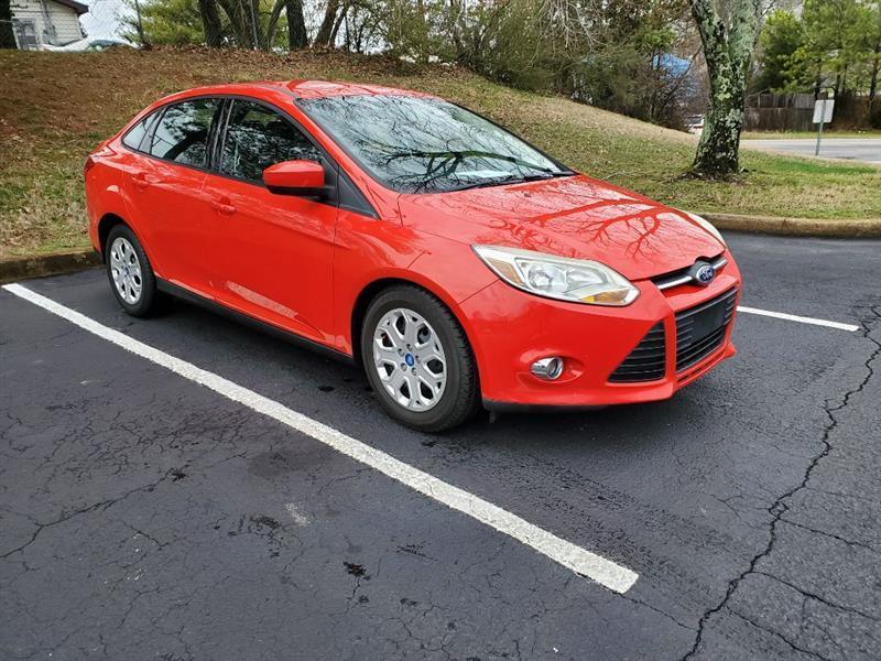 2012 Ford Focus SE Sedan