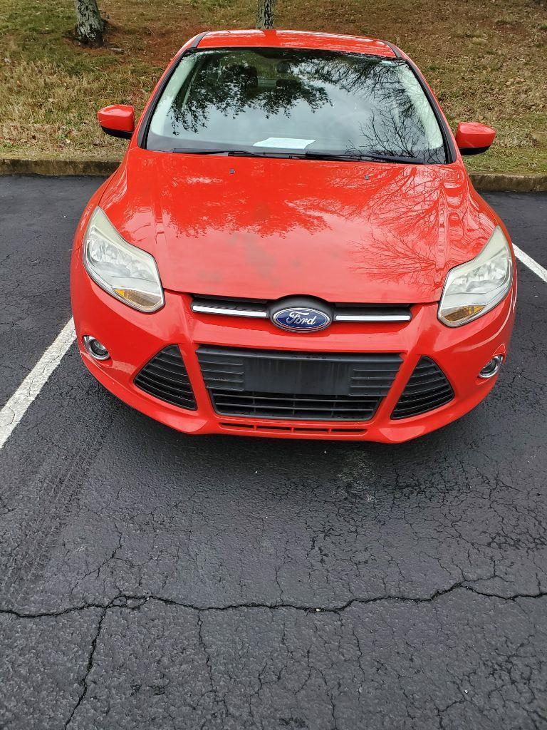 Ford Focus SE Sedan 2012