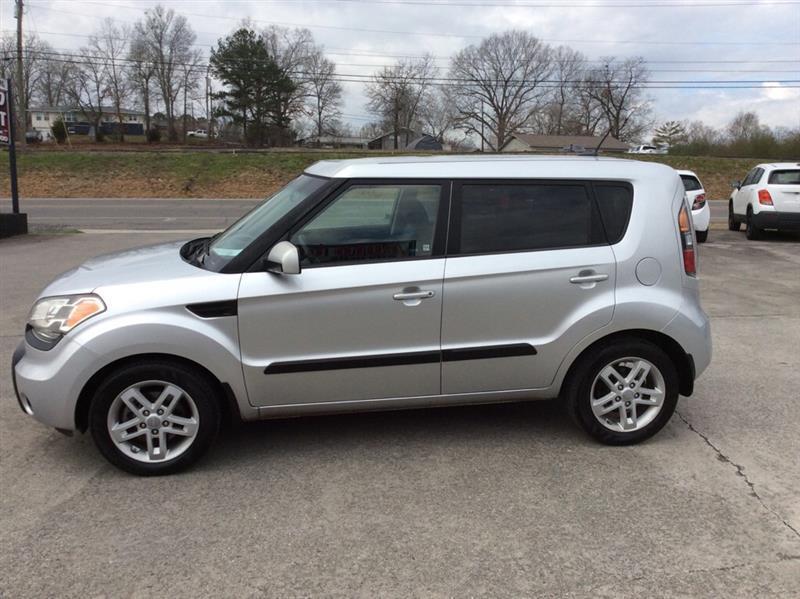 Kia Soul + 2011