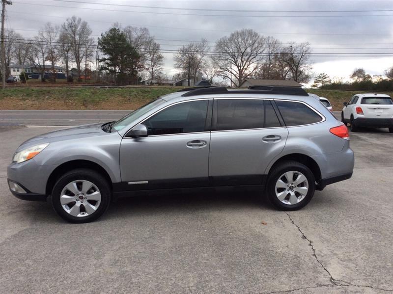 Subaru Outback 2.5i Premium 2010