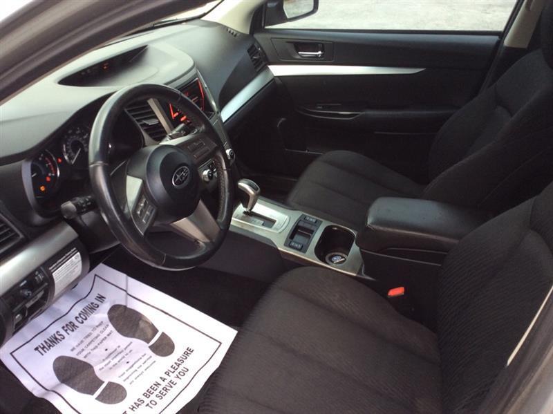 Subaru Outback 2.5i Premium 2010