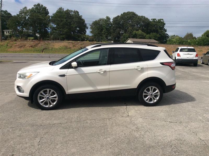 Ford Escape SE FWD 2017