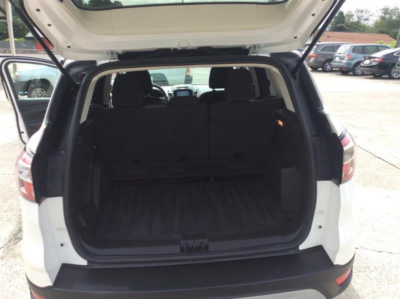 Ford Escape SE FWD 2017