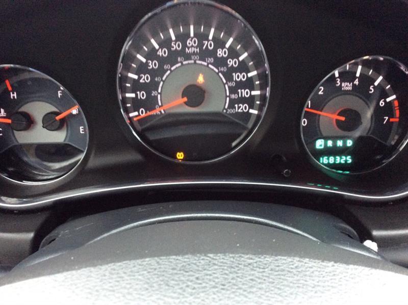 Chrysler 200 LX 2012