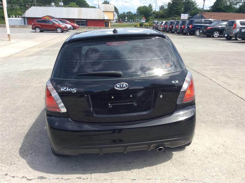 Kia Rio5 LX 2010