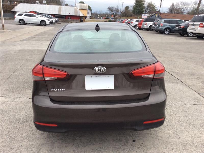 Kia Forte LX 6M 2018