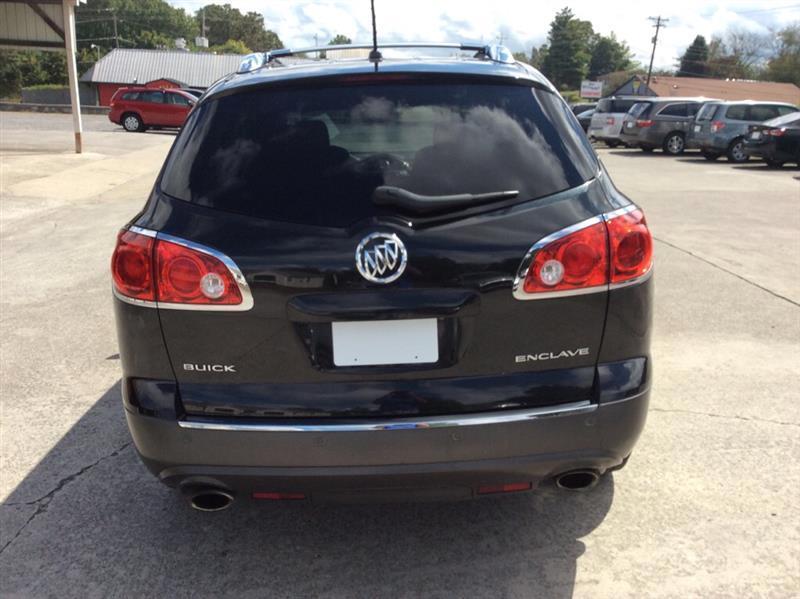 Buick Enclave Convenience FWD 2012