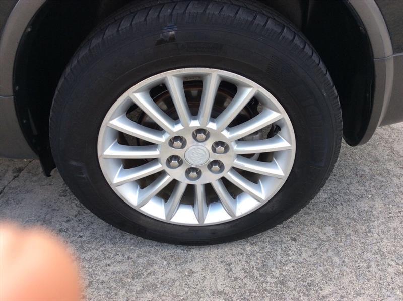 Buick Enclave Convenience FWD 2012