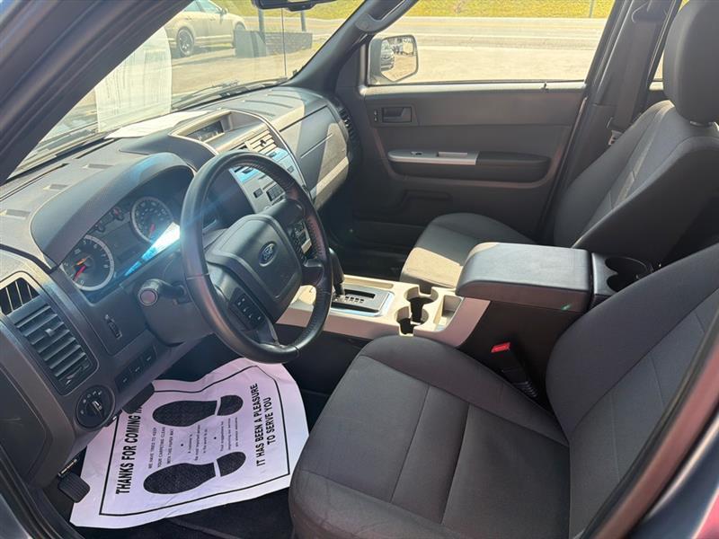 Ford Escape XLT 4WD 2010
