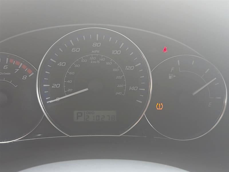 Subaru Forester 2.5X 2010
