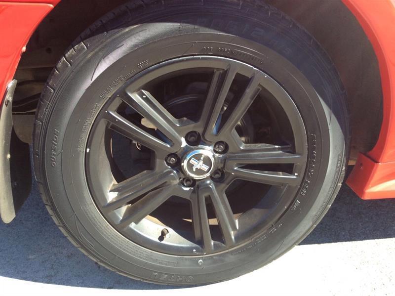 Ford Mustang Premium Coupe 2004