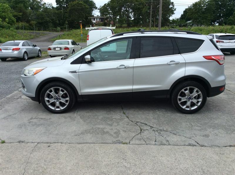 Ford Escape SEL FWD 2013