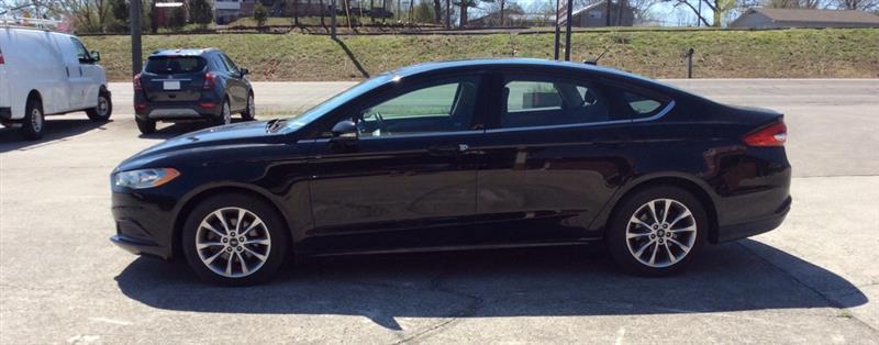 Ford Fusion SE 2017