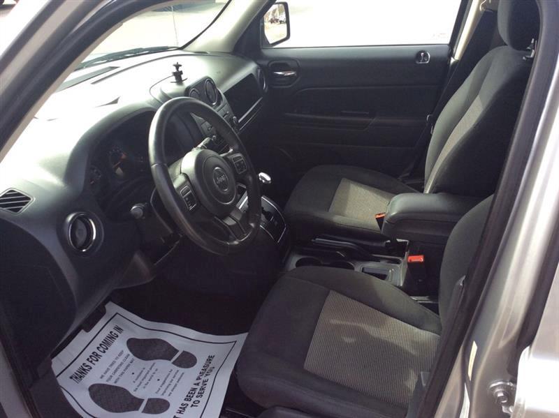 Jeep Patriot Latitude 2WD 2014