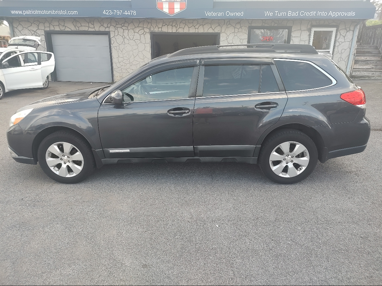 2012 Subaru Outback 2.5i Premium
