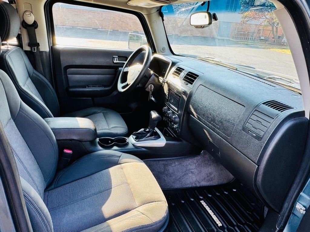 HUMMER H3 Base 2007