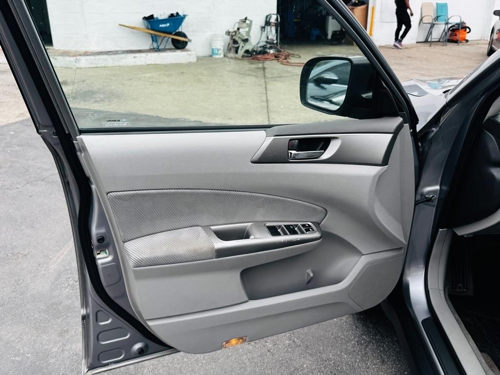 Subaru Forester 2.5X Premium 2009