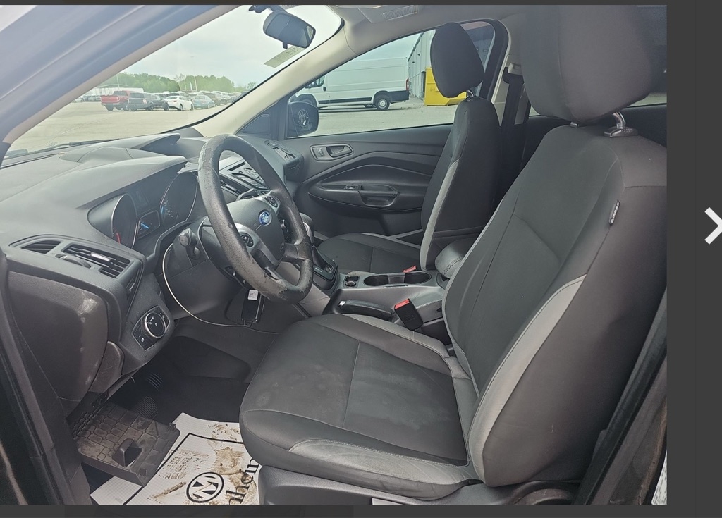 Ford Escape S FWD 2015