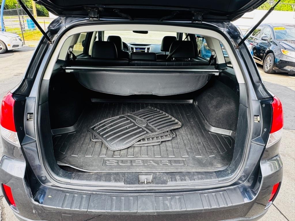 Subaru Outback 2.5i Limited 2012