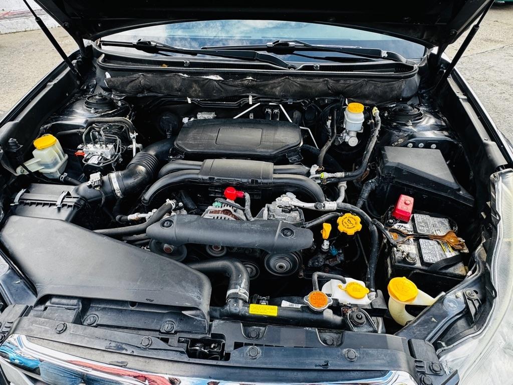 Subaru Outback 2.5i Limited 2012