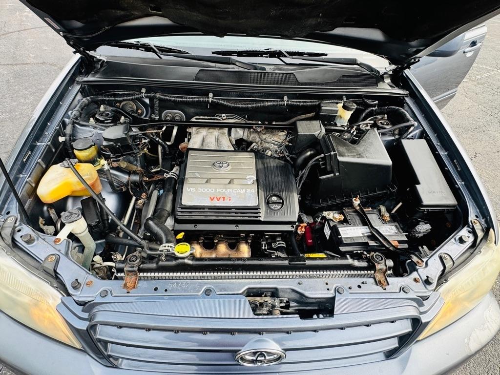 Toyota Highlander Limited V6 4WD 2003