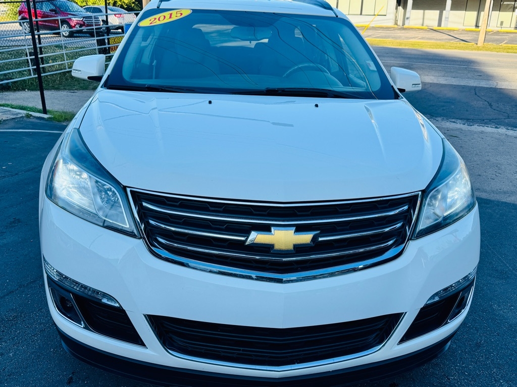 2015 Chevrolet Traverse 1LT photo 8