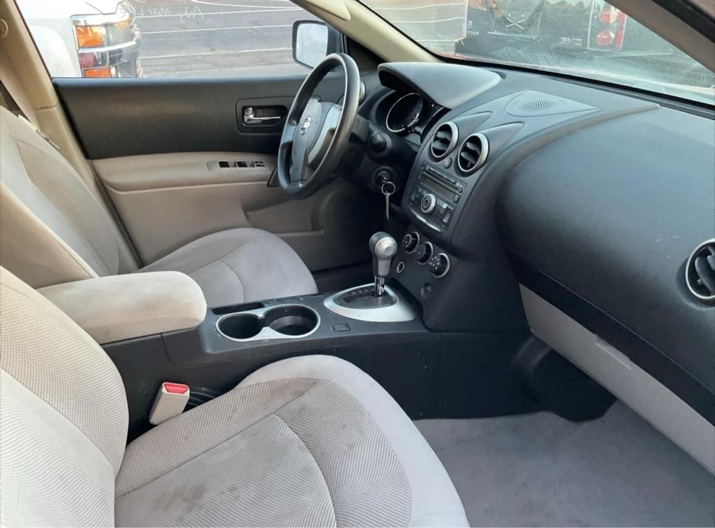 Nissan Rogue Select S 2WD 2014