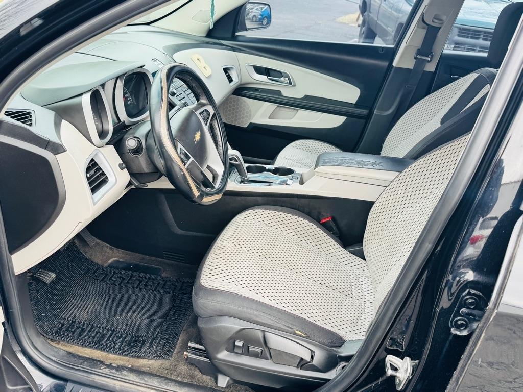 Chevrolet Equinox LS 2WD 2011