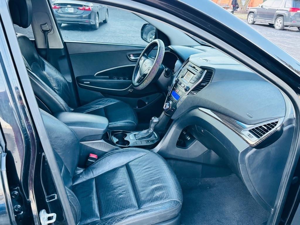 Hyundai Santa Fe Limited FWD 2013