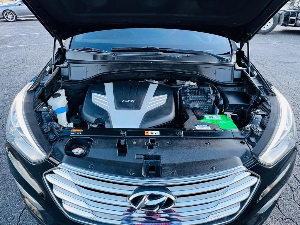 Hyundai Santa Fe Limited FWD 2013