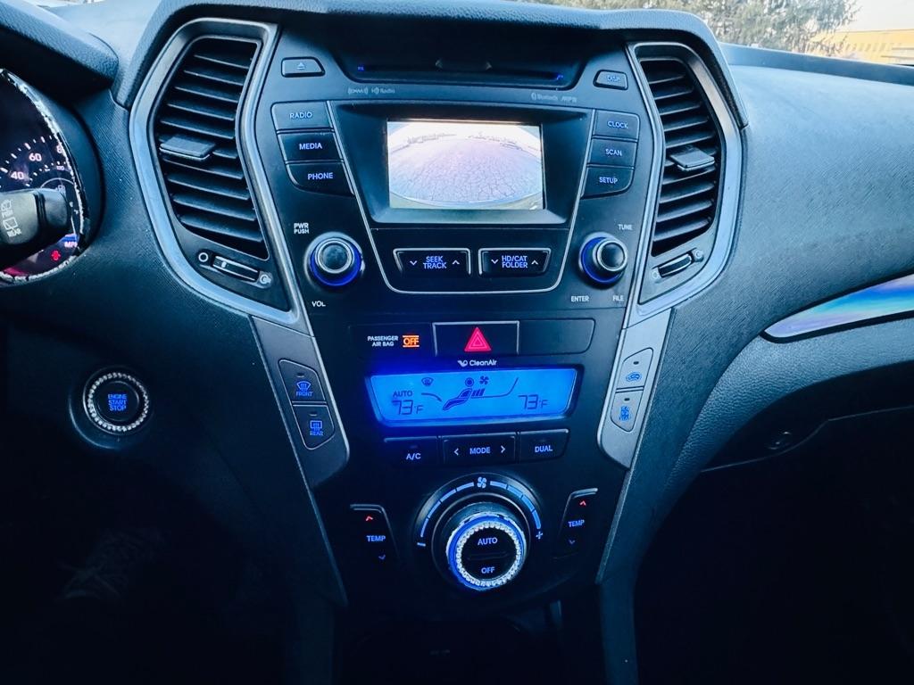 Hyundai Santa Fe Limited FWD 2013