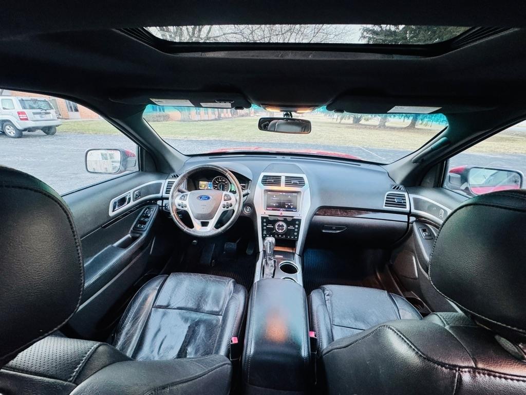 Ford Explorer Limited 4WD 2012