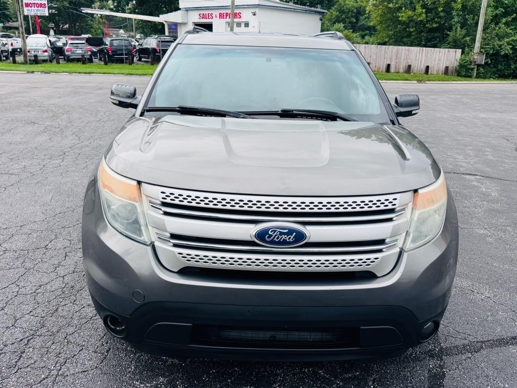 Ford Explorer XLT FWD 2012