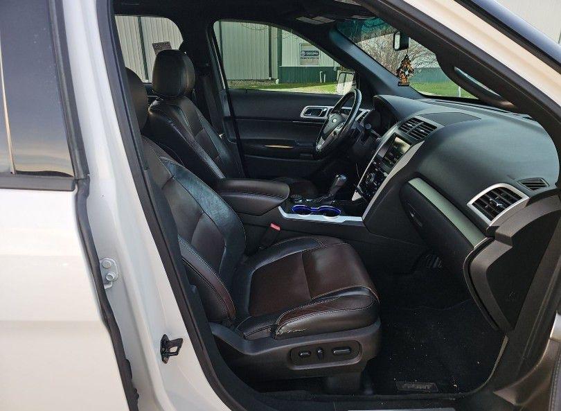 Ford Explorer Sport 4WD 2015