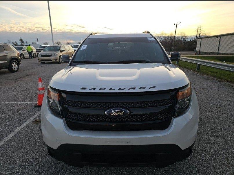 Ford Explorer Sport 4WD 2015