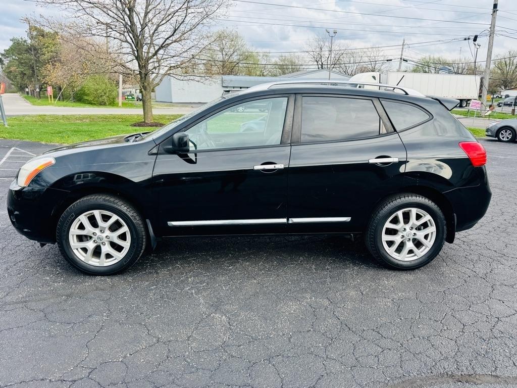 Nissan Rogue S AWD 2011