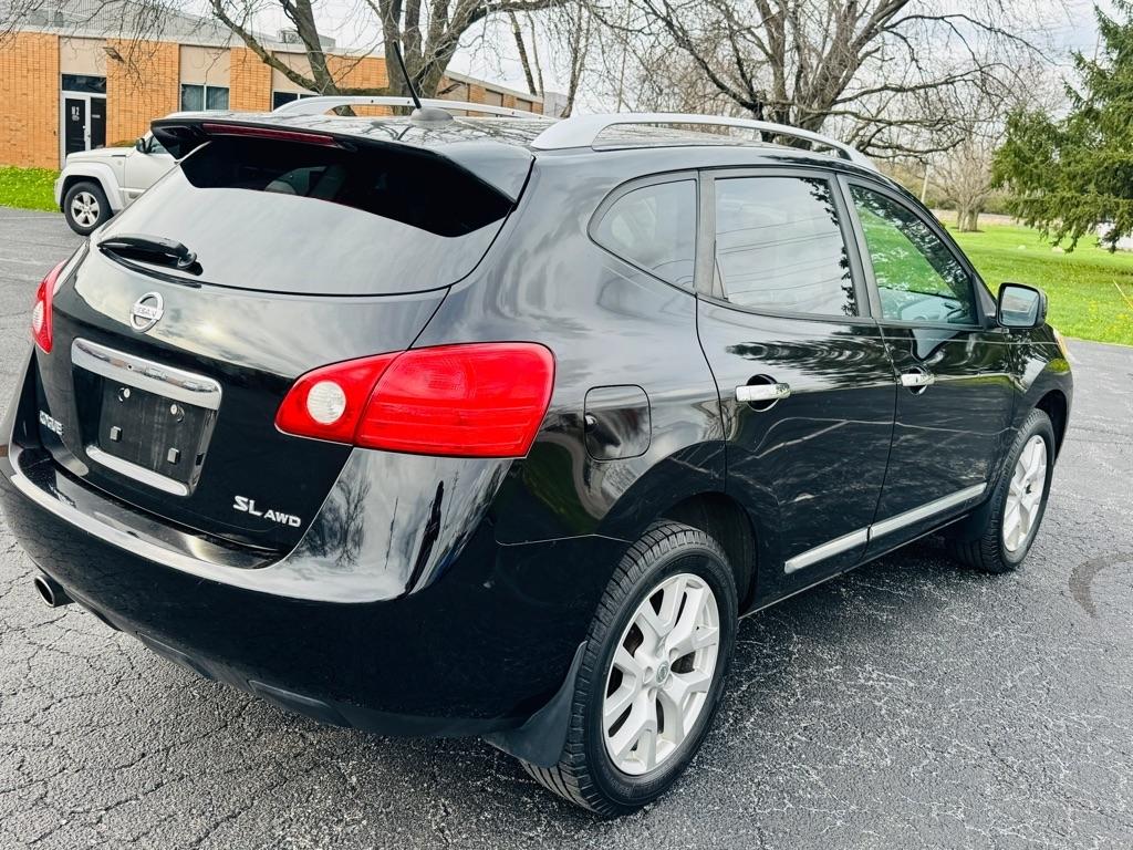 Nissan Rogue S AWD 2011