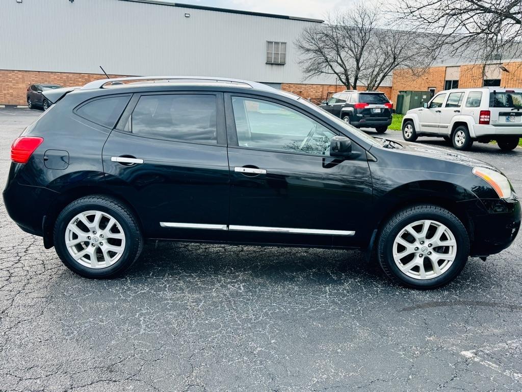 Nissan Rogue S AWD 2011