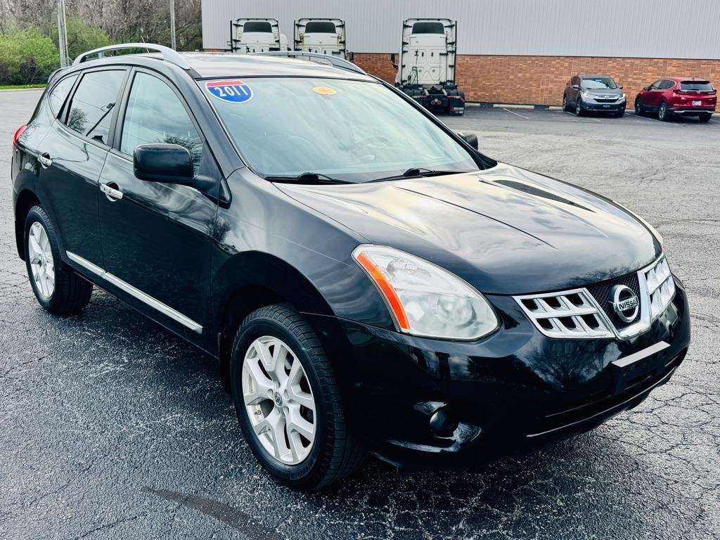 Nissan Rogue S AWD 2011