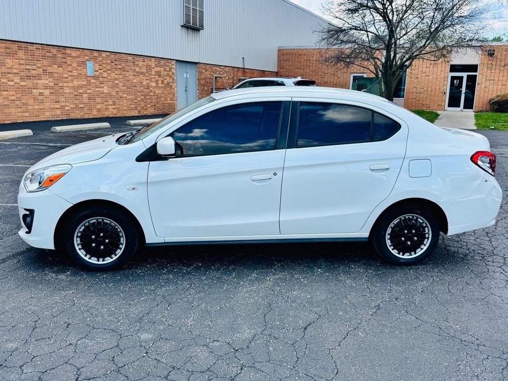 Mitsubishi Mirage G4 ES 5M 2019